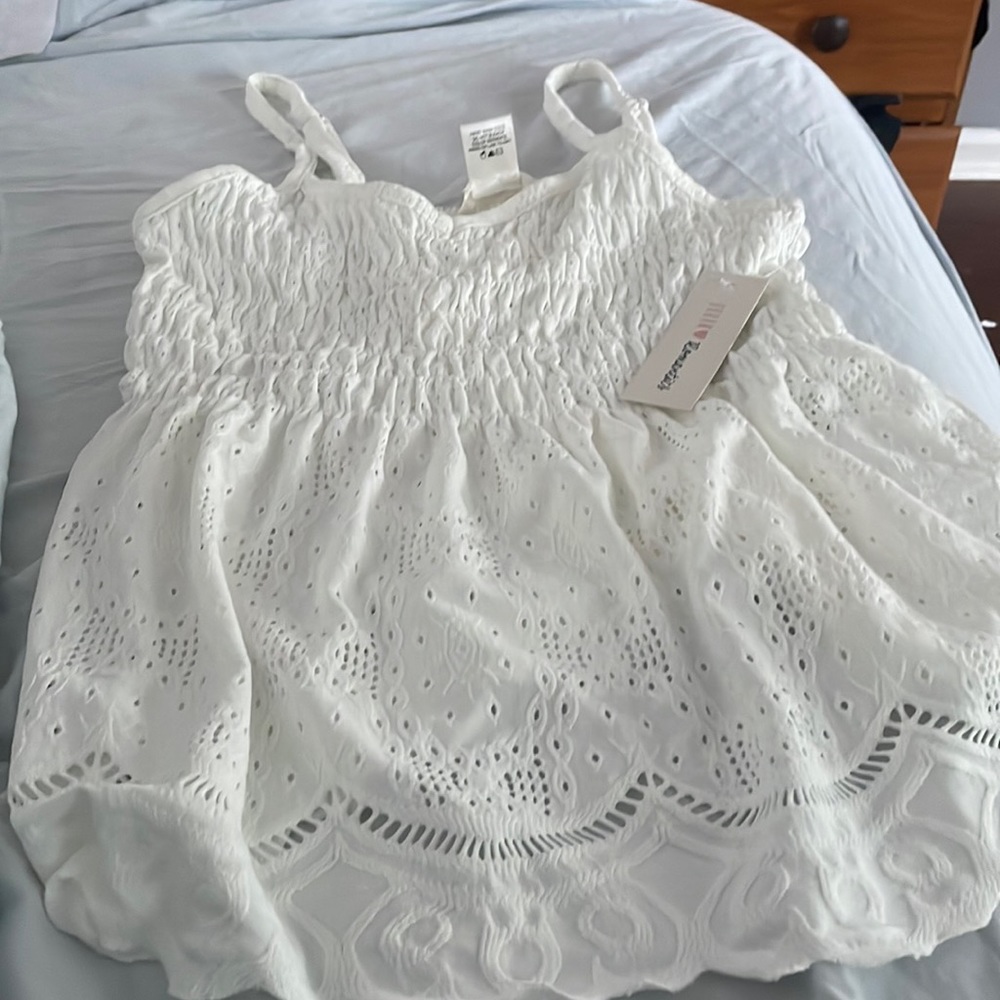 Brand new white Take top